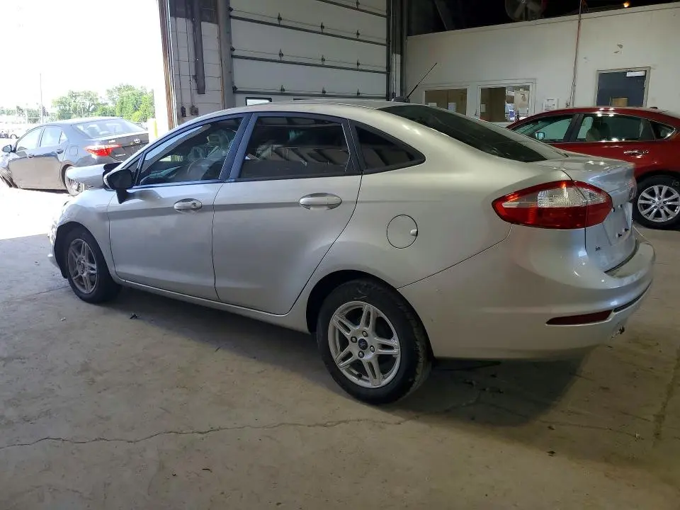 2017 FORD FIESTA SE  