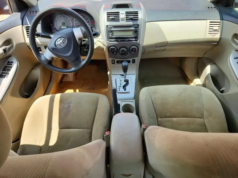 2012 TOYOTA COROLLA LE  
