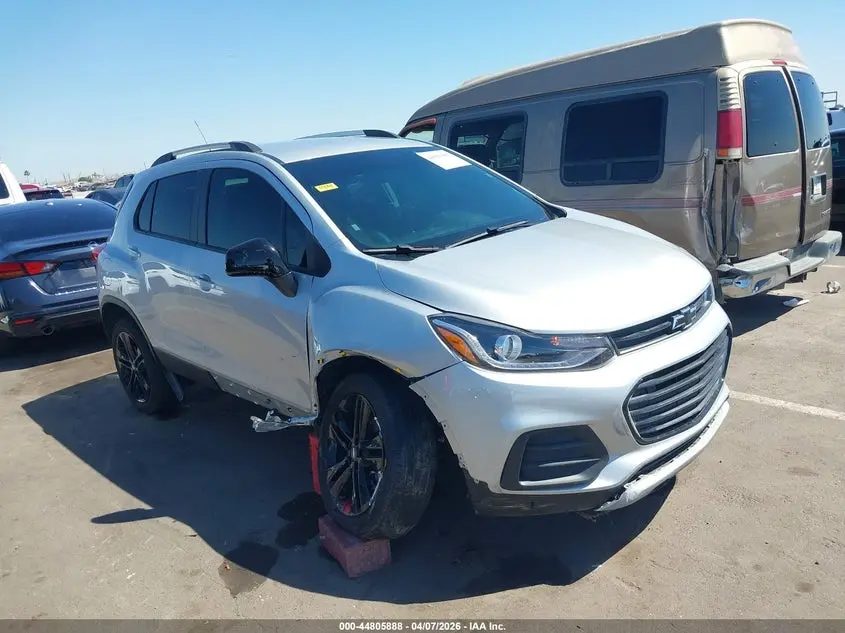 2022 CHEVROLET TRAX AWD LT