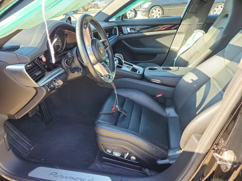 2019 PORSCHE PANAMERA BASE  