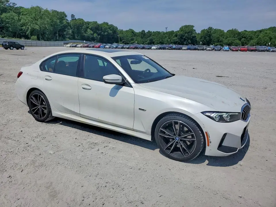 2023 BMW 330E   