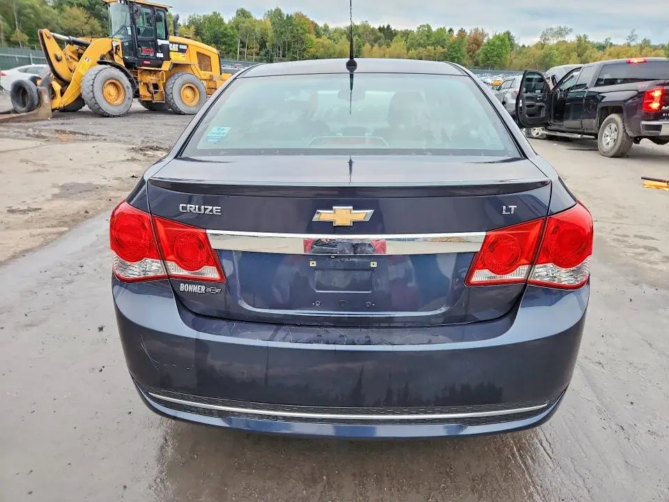 2014 CHEVROLET CRUZE LT  