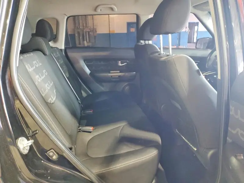 2013 KIA SOUL +  