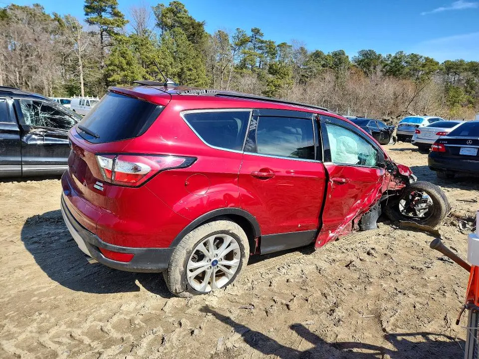 2018 FORD ESCAPE SEL  