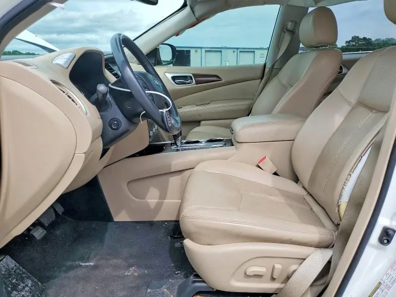 2017 NISSAN PATHFINDER PLATINUM  