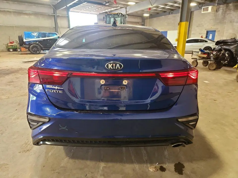 2019 KIA FORTE LXS  