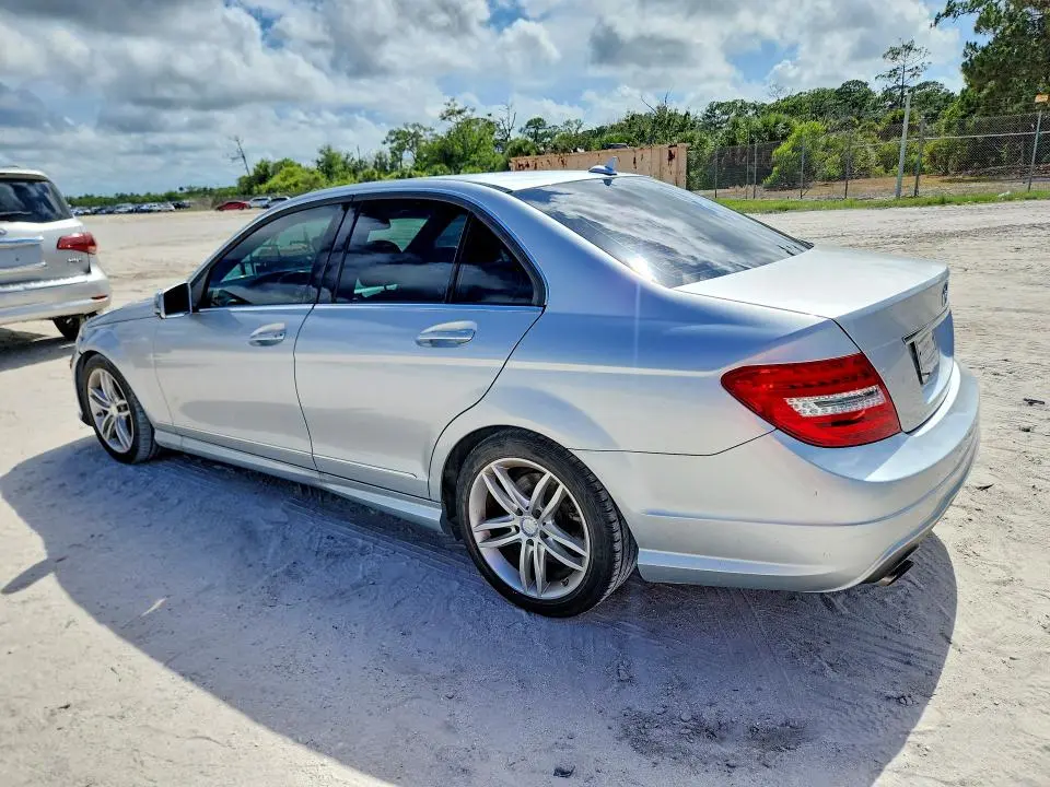 2014 MERCEDES-BENZ C 250  