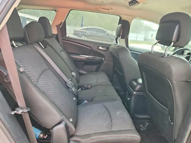 2020 DODGE JOURNEY SE  