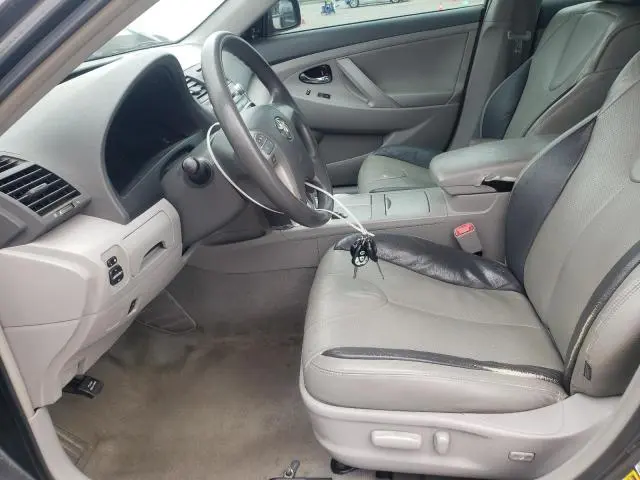 2011 TOYOTA CAMRY BASE  