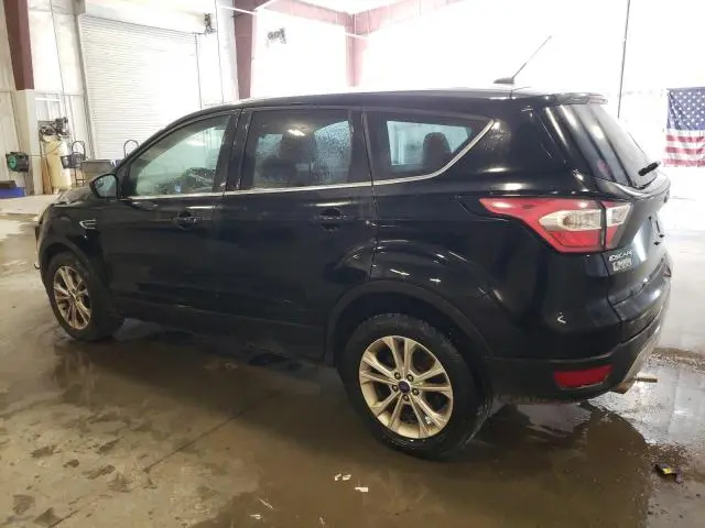 2017 FORD ESCAPE SE  