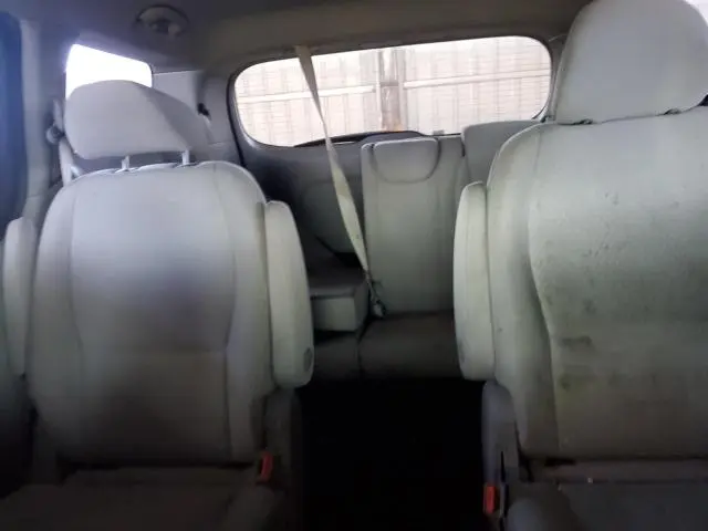 2016 KIA SEDONA L  