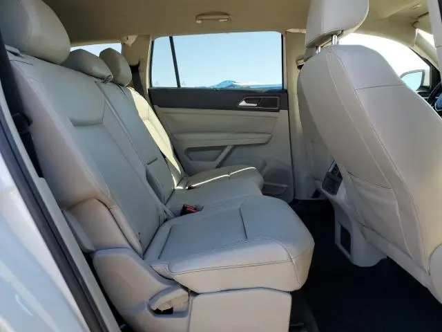 2018 VOLKSWAGEN ATLAS SE  