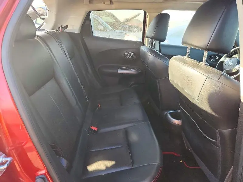 2015 NISSAN JUKE SL  