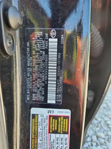 2010 TOYOTA CAMRY SE  