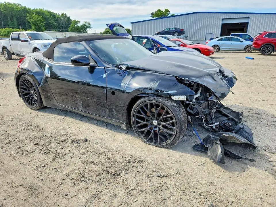 2017 NISSAN 370Z ROADSTER TOURING  
