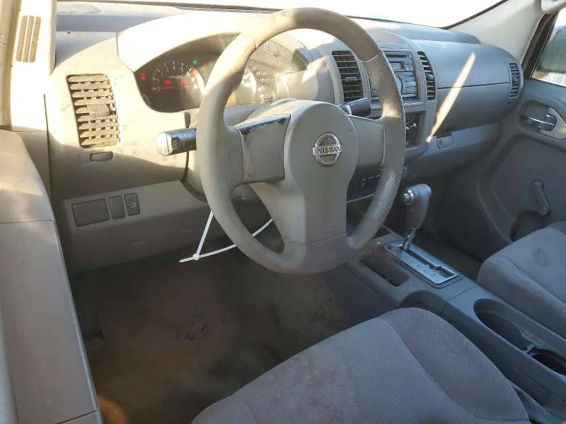 2012 NISSAN FRONTIER S  