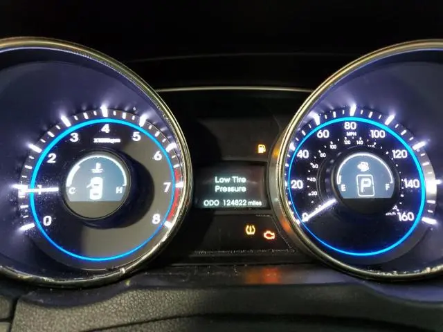 2012 HYUNDAI SONATA GLS  