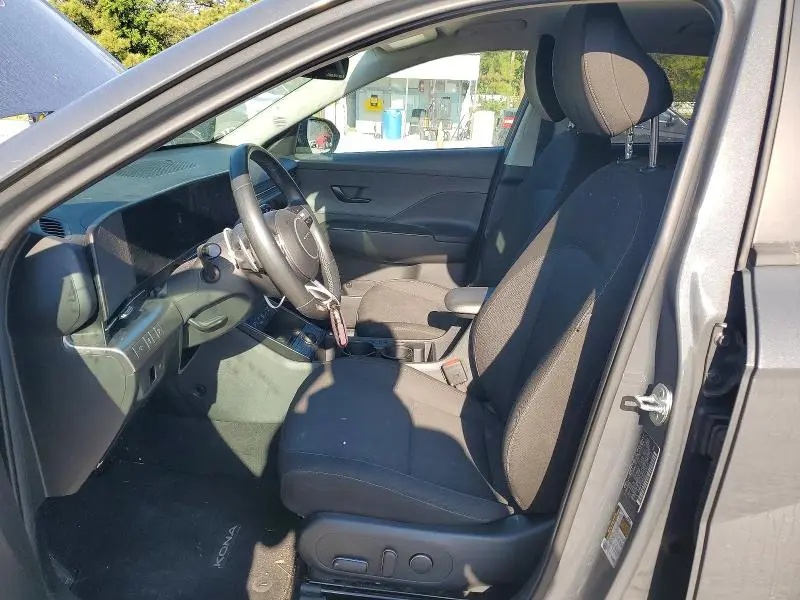 2024 HYUNDAI KONA   