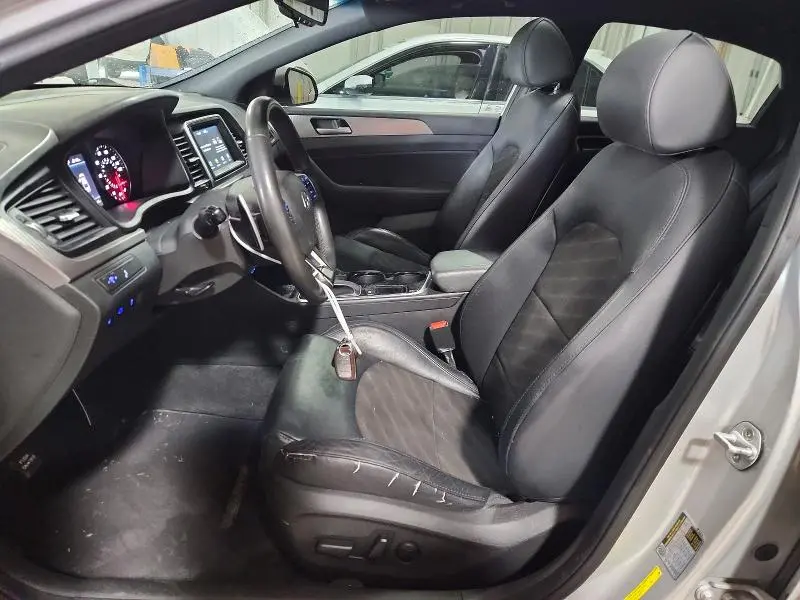 2018 HYUNDAI SONATA SPORT  