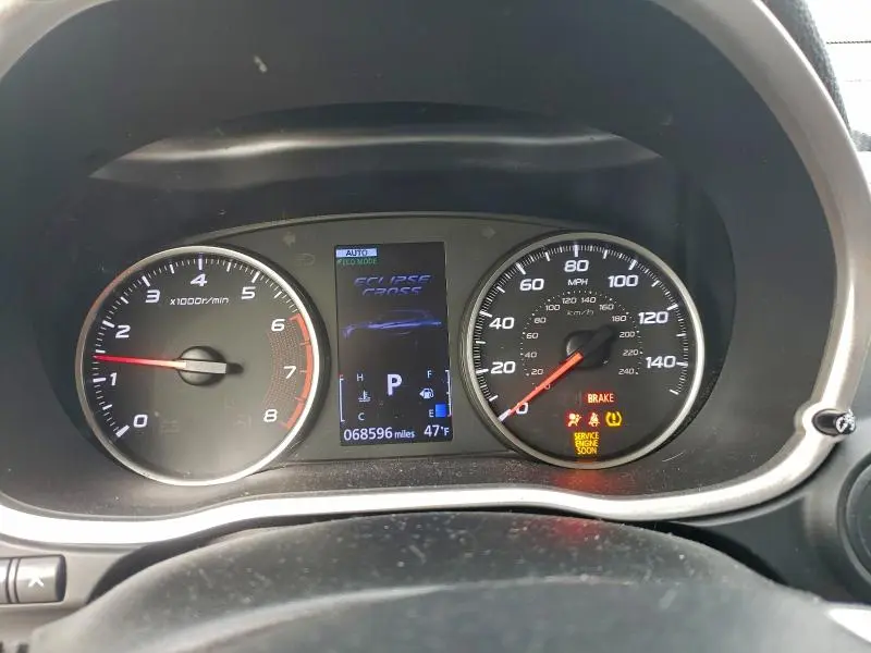 2020 MITSUBISHI ECLIPSE CROSS LE  