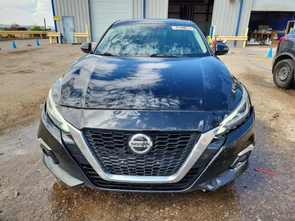 2019 NISSAN ALTIMA SL  