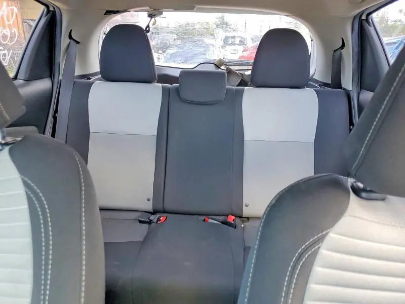 2019 TOYOTA YARIS L  
