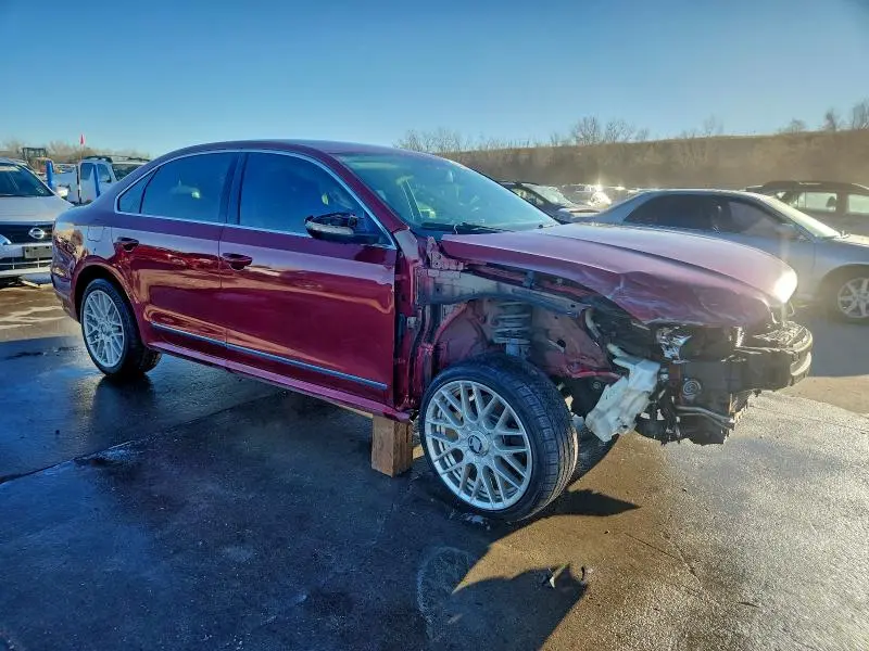 2016 VOLKSWAGEN PASSAT S  