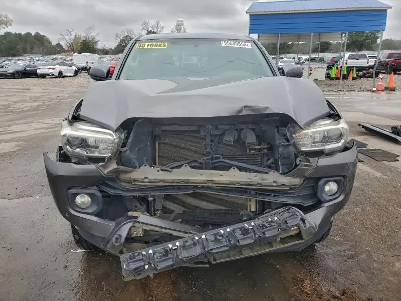 2017 TOYOTA TACOMA DOUBLE CAB  