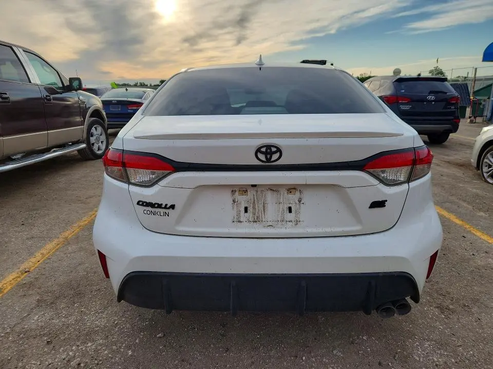 2024 TOYOTA COROLLA SE  