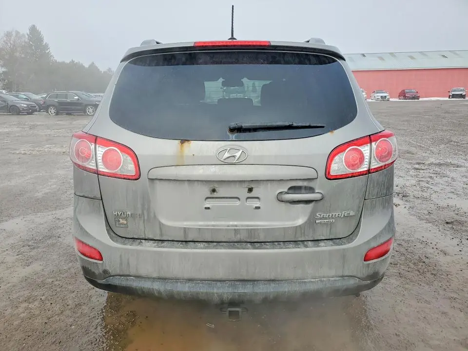 2011 HYUNDAI SANTA FE GLS  