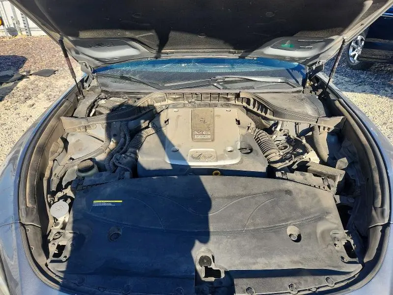 2017 INFINITI Q70 3.7  