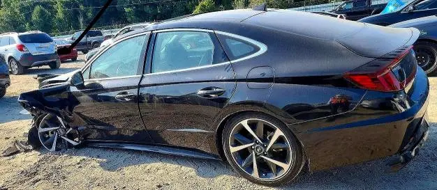 2022 HYUNDAI SONATA SEL PLUS  
