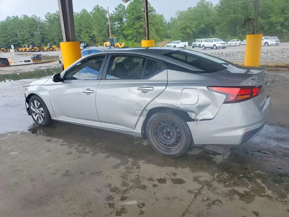 2022 NISSAN ALTIMA S  