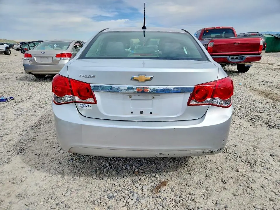 2013 CHEVROLET CRUZE LS  
