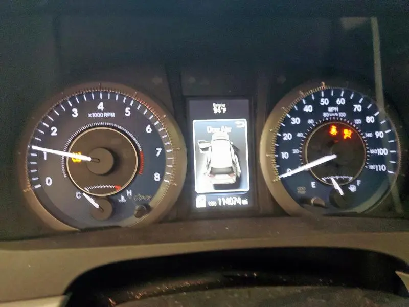 2019 TOYOTA SIENNA XLE  