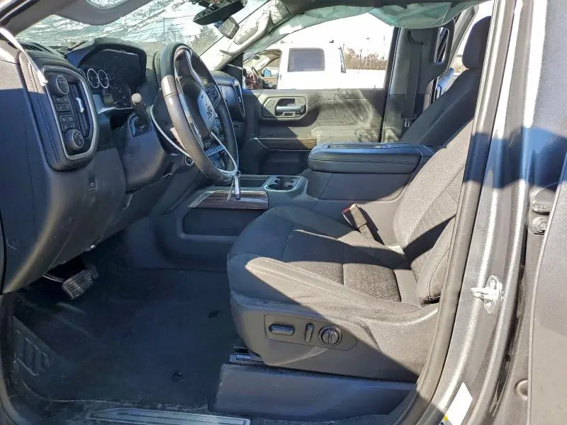 2021 CHEVROLET SILVERADO K1500 RST  