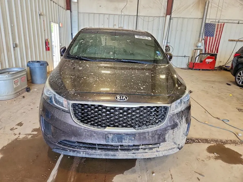 2016 KIA SEDONA LX  