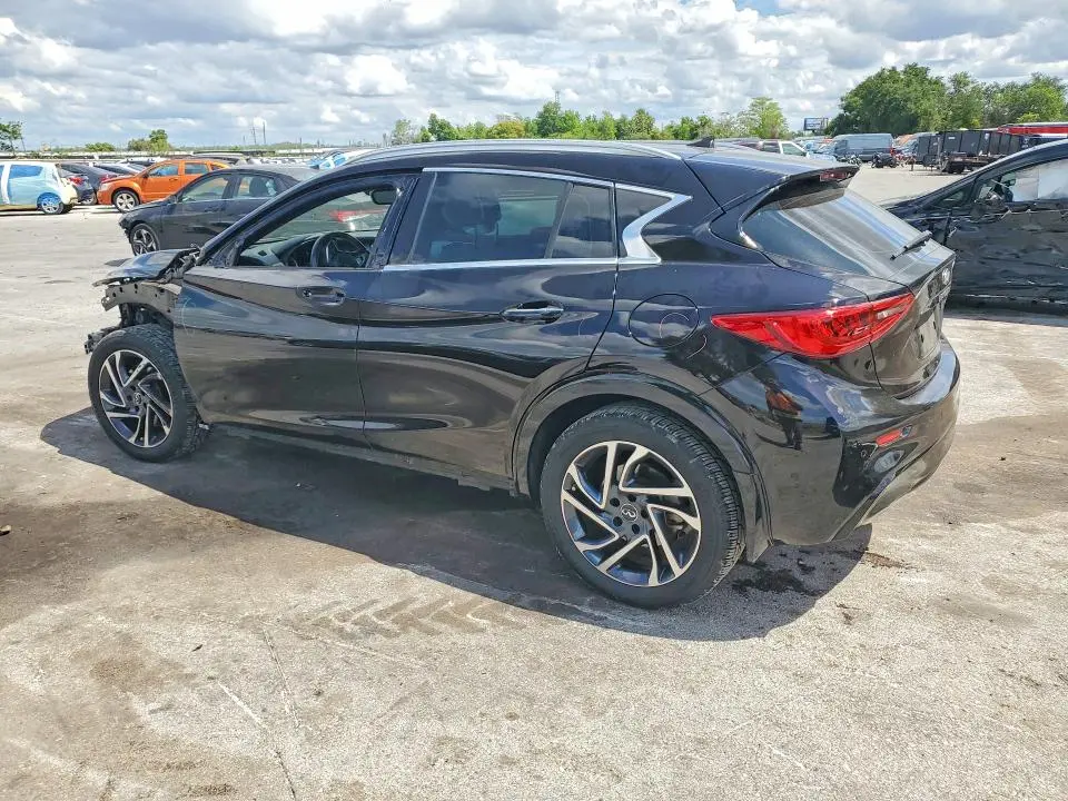 2018 INFINITI QX30 PREMIUM  