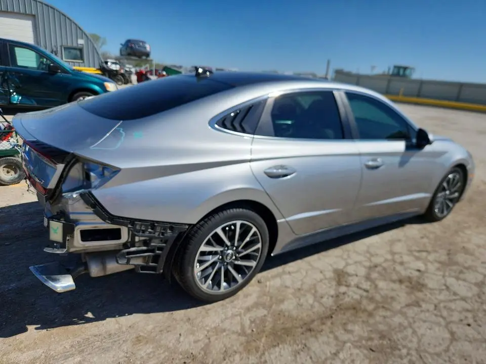 2021 HYUNDAI SONATA LIMITED  