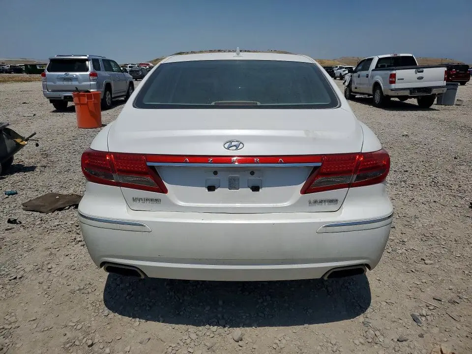 2011 HYUNDAI AZERA LIMITED  