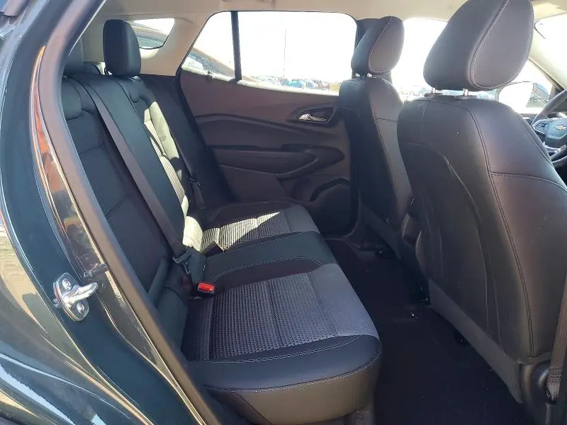 2025 CHEVROLET TRAX 1LT  