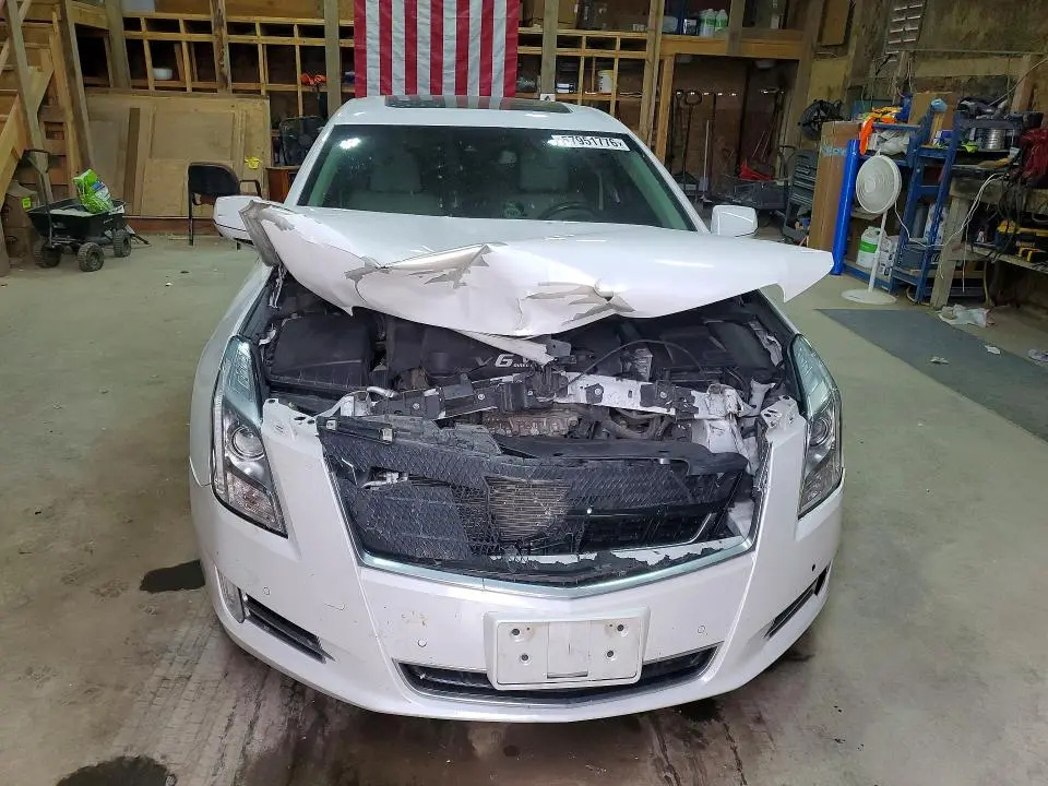 2016 CADILLAC XTS LUXURY COLLECTION  
