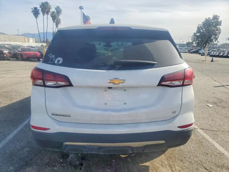 2022 CHEVROLET EQUINOX LT  