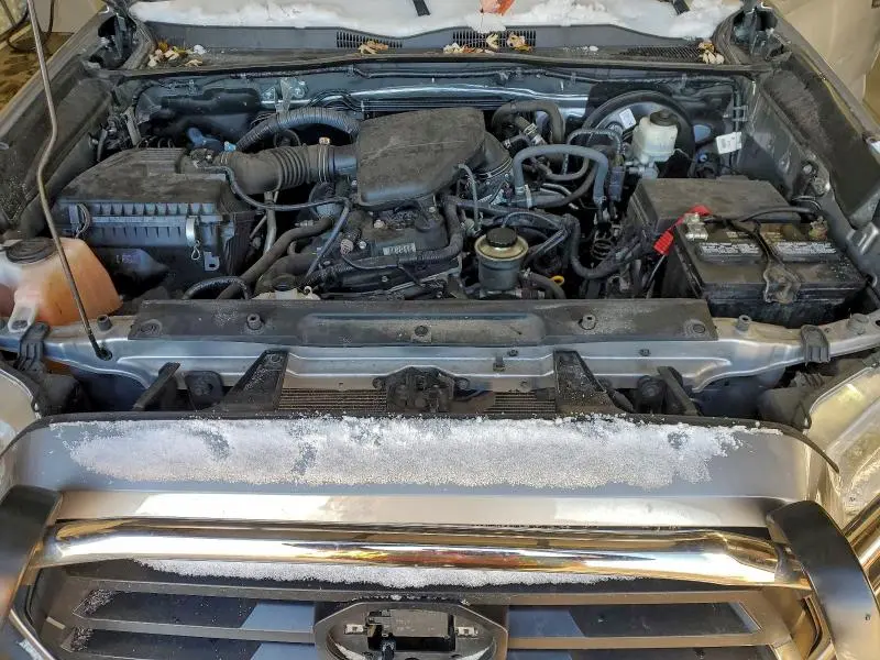 2021 TOYOTA TACOMA SR  