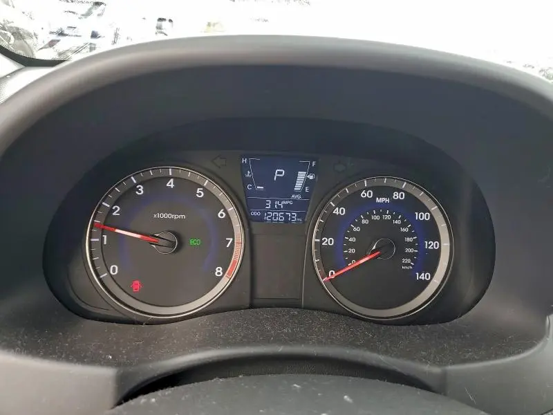 2013 HYUNDAI ACCENT GLS  