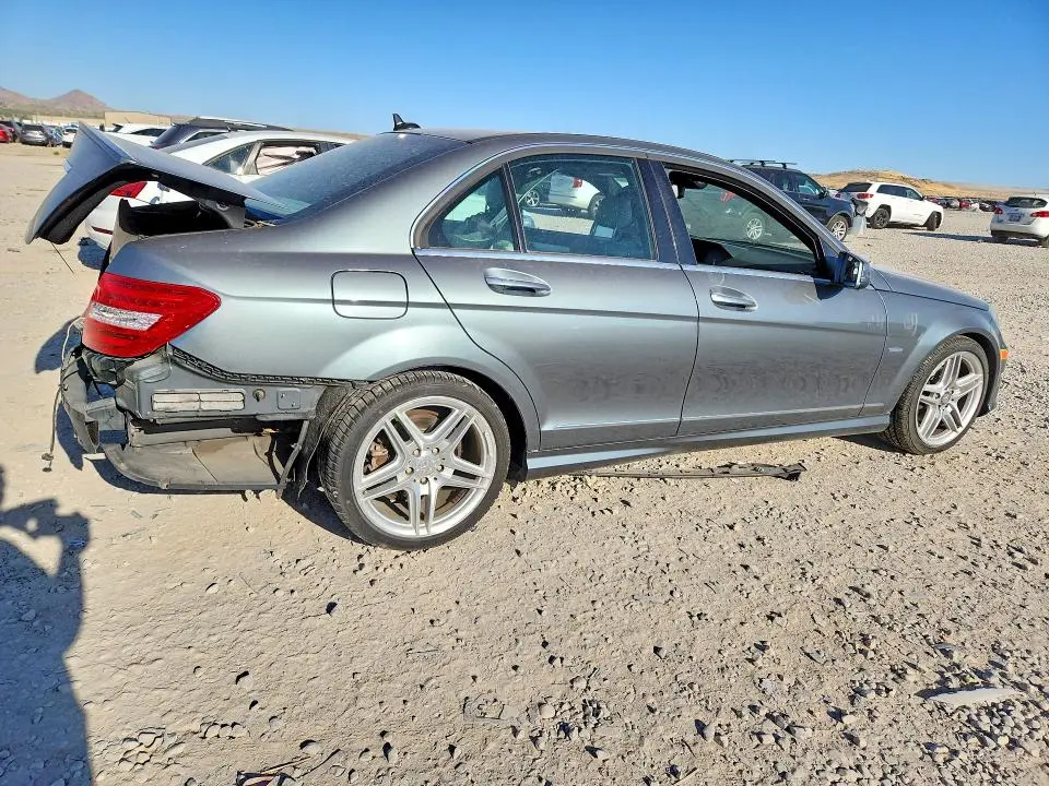 2012 MERCEDES-BENZ C 250  