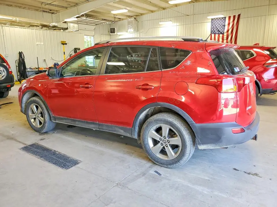 2015 TOYOTA RAV4 XLE  