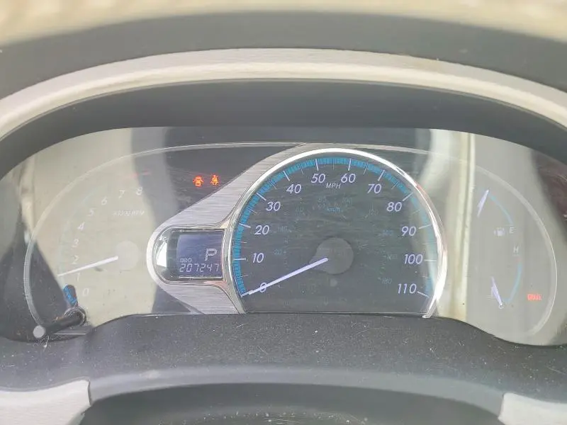 2011 TOYOTA SIENNA XLE 7-PASSENGER AUTO ACCESS SEAT  