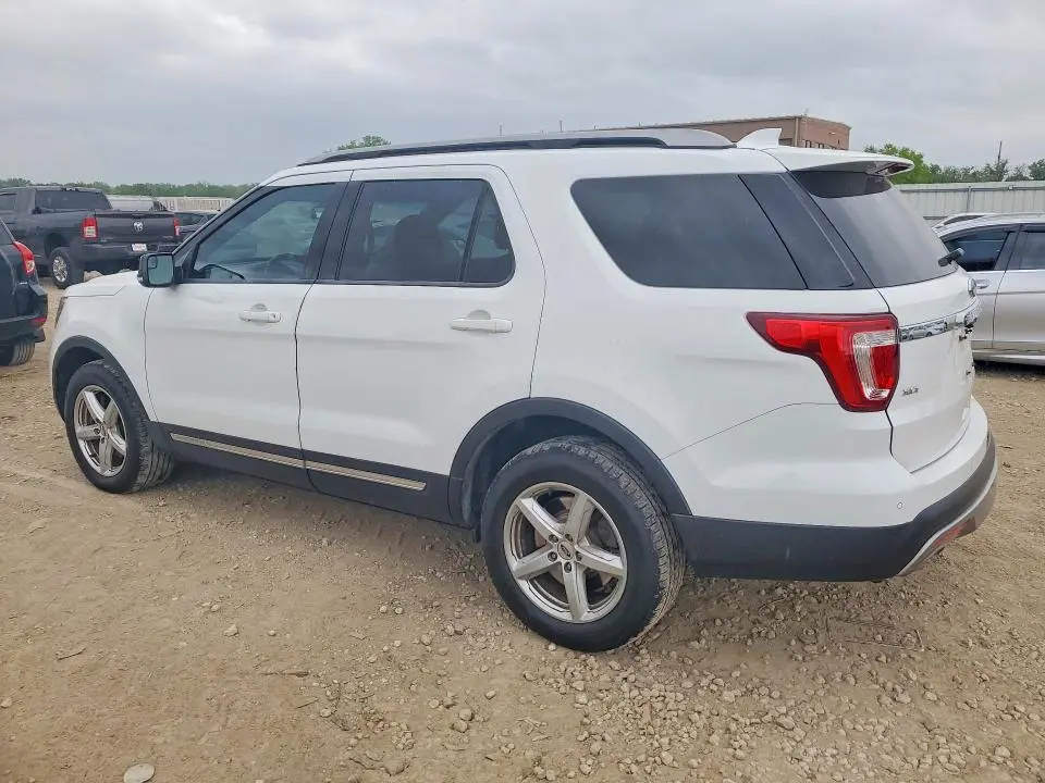 2017 FORD EXPLORER XLT  