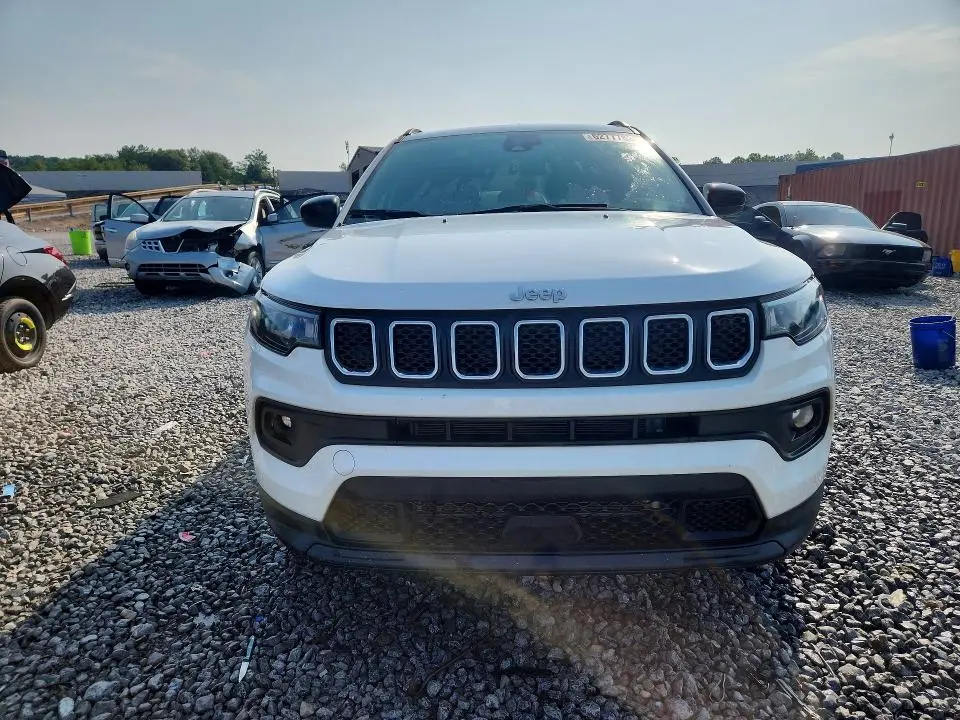 2023 JEEP COMPASS LATITUDE  